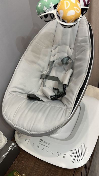Продам люльку 4moms
