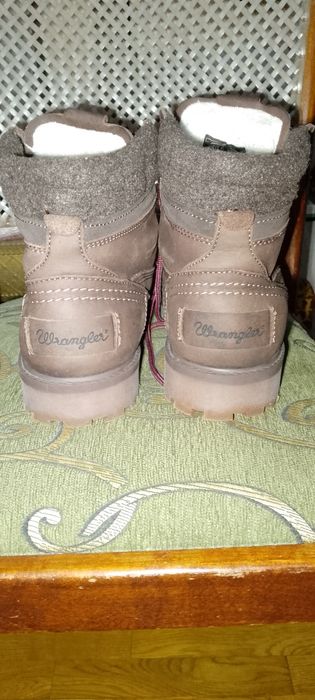 Ботинки мужские Wrangler.