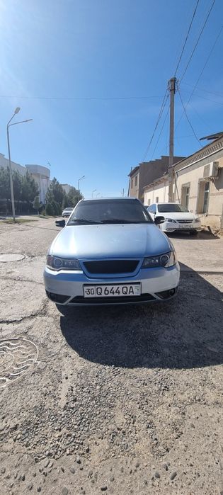 Nexia 2 sotiladi 1.6