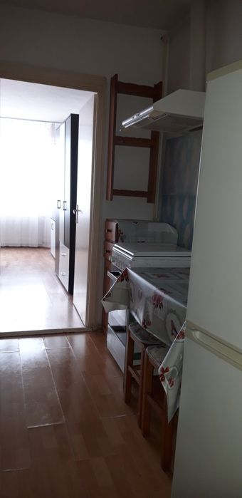 Inchiriez garsoniera bloc turn Ozana