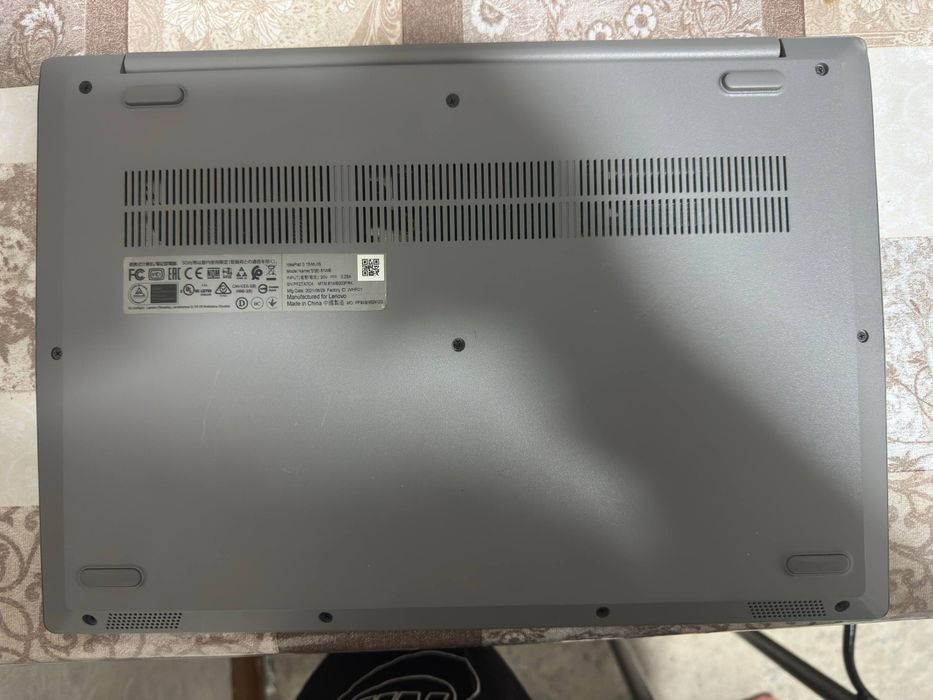 Lenovo IdeaPad 3 sotiladi arzon narxlarda