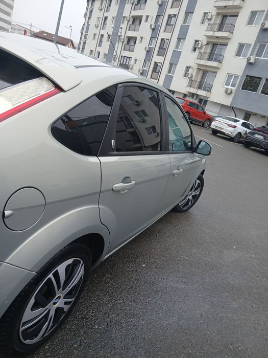Urgent!! Ford Focus 1.8
