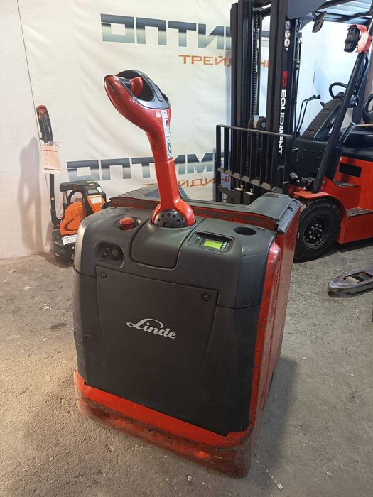 Електрическа палетна количка- LINDE T30