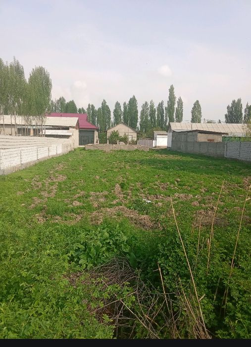 Участок сотилади 8 сотк