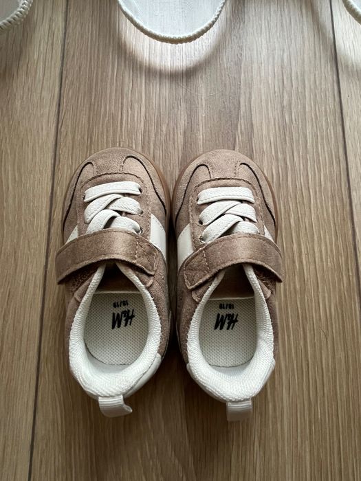 Бебешки обувки H&M