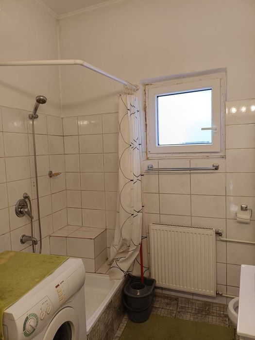 Apartament 3 camere de inchiriat