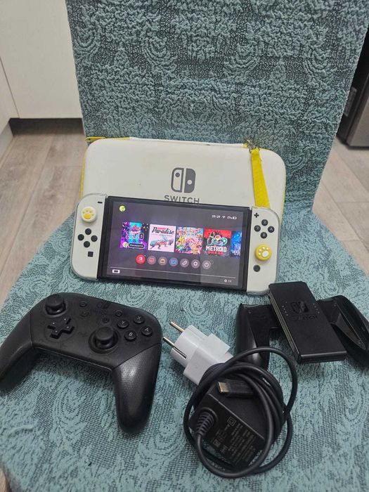 Приставка игровая Nintendo switch oled