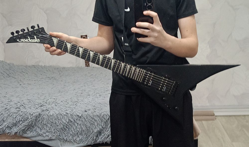 Продам гитару Jackson RR minion js1x