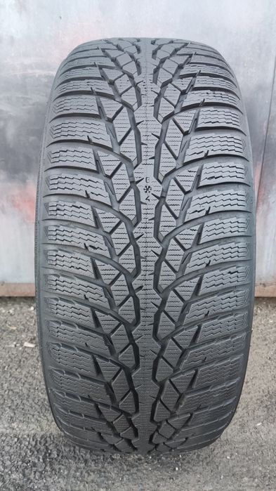 1брой зимна гума 215/55/16 Nokian WRd4
dot22
7mm
Добро състояние на гу