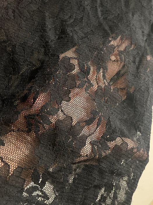 Черна дантелена блуза