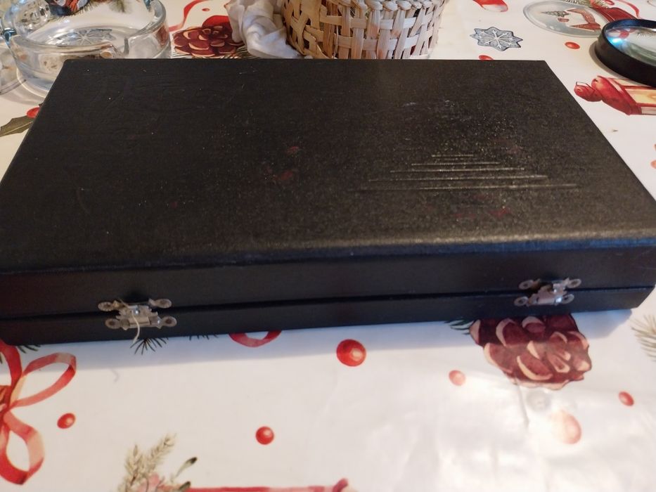 Посребрени Руски прибори