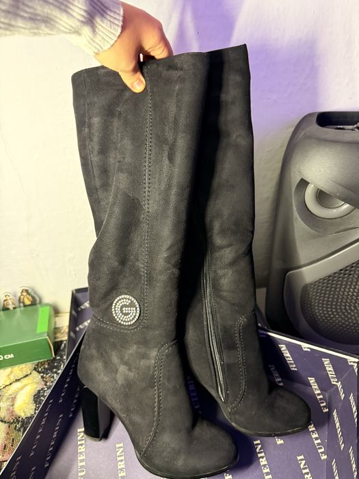 Продам обувь женскую