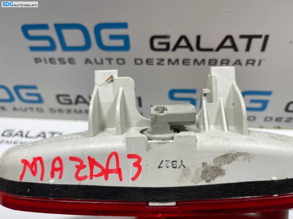 Stop Lampa Tripla Centrala Auxiliara de pe Haion Haion Portbagaj Mazda 3 2003 - 2009 [2513]