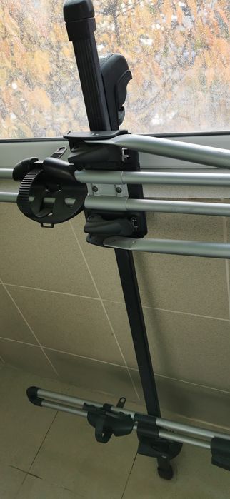 Греди за багажник на таван на автомобила.