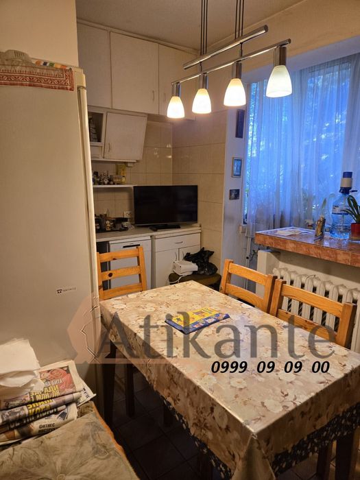 Продава се Тристаен апартамент в София, Гоце Делчев - 87 кв.м за 2052 €/кв.м - Снимка #9