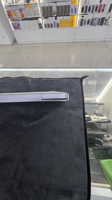 Macbook air 13  2020(core i3)