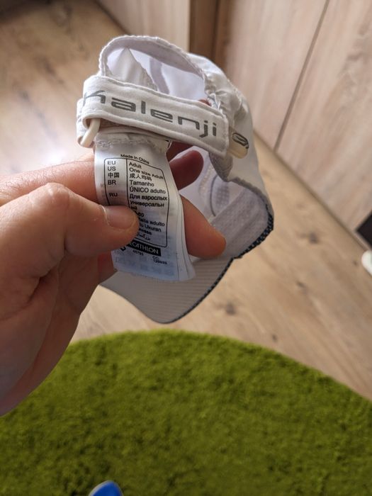 Șapca diferite modele,Kalenji. Transport prin olx!