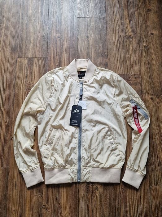 Страхотно мъжко тънко пролетно яке ALPHA INDUSTRIES, размер М, ново