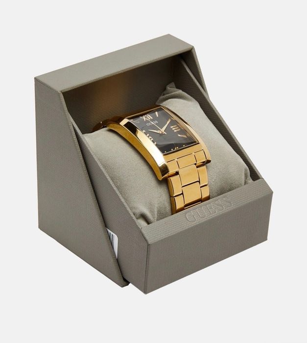 Часовник guess