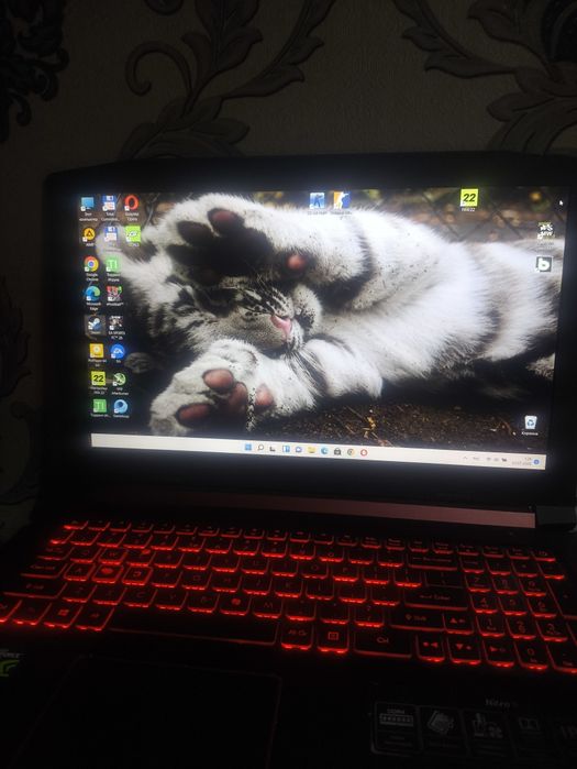Acer nitro gaming i5 7300 gtx 1050 4 GB