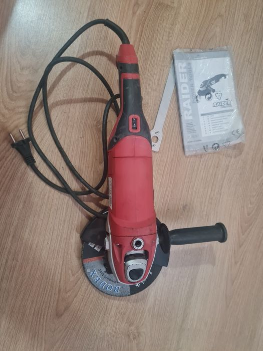 Ъглошлайф Raider RD-AG10T, 180 мм, 1400 W с подарък, 5-6 нови диска