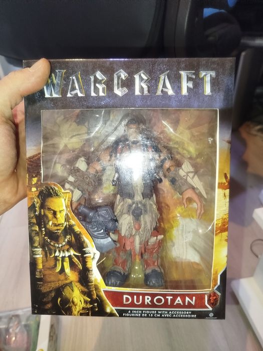 Фигурки из комиксов и игр