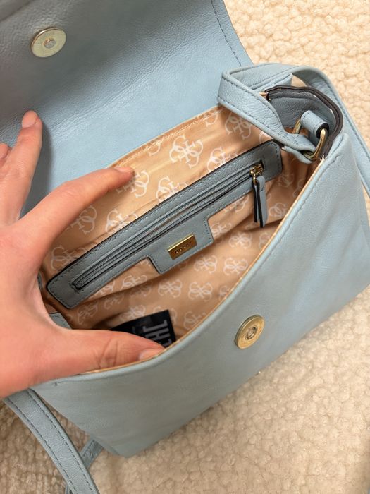 Geanta Guess frumoasa