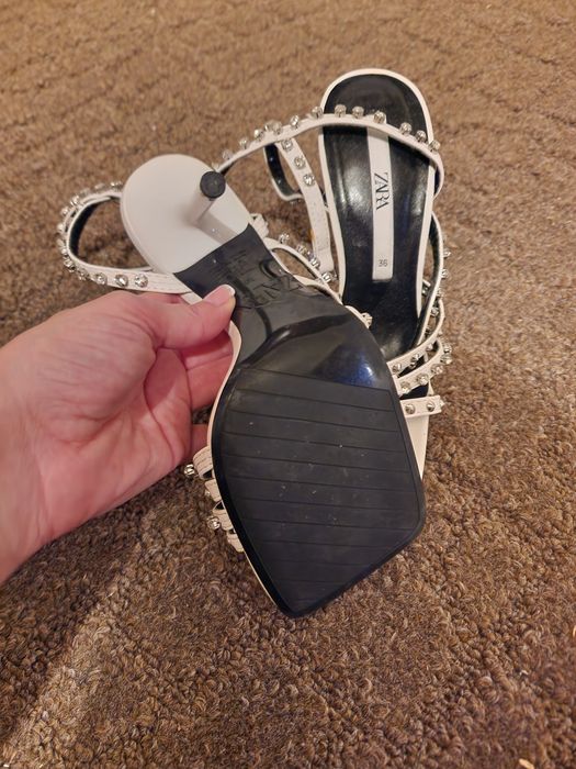 Zara официални обувки