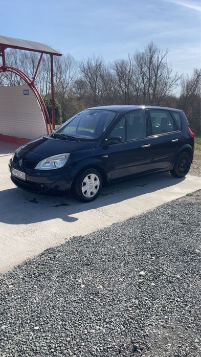 Vand renault scenic 2 an 2007 , masina merge foarte bine ,fara rugina