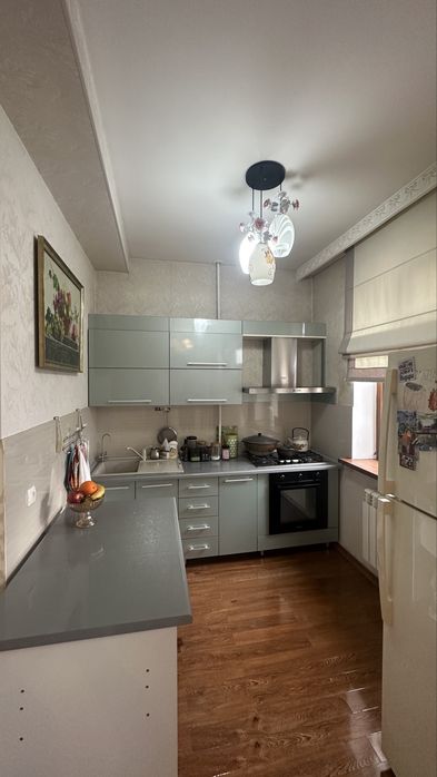 Продается кватира 4/3/5. Юнус-Абад, 17-кв