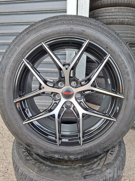 Trekkir, Monza 370$ ком 4шт почти новый диск +шина