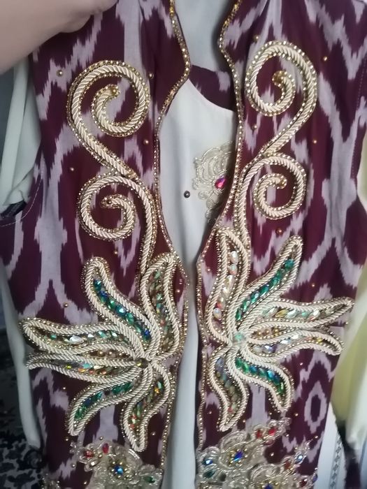 Продаю платья в национальной стиле