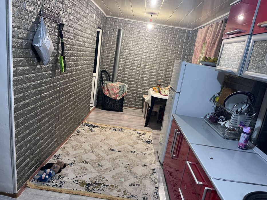 Дом уютный хороший звоните.