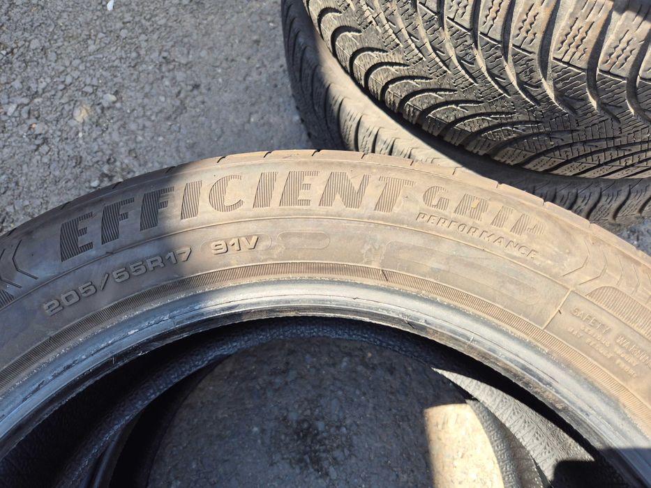 2 Anvelope de VARA - 205/55/17 91V - GoodYear Efficient Grip Performance - Stare F BUNA - DOT 2025 !
