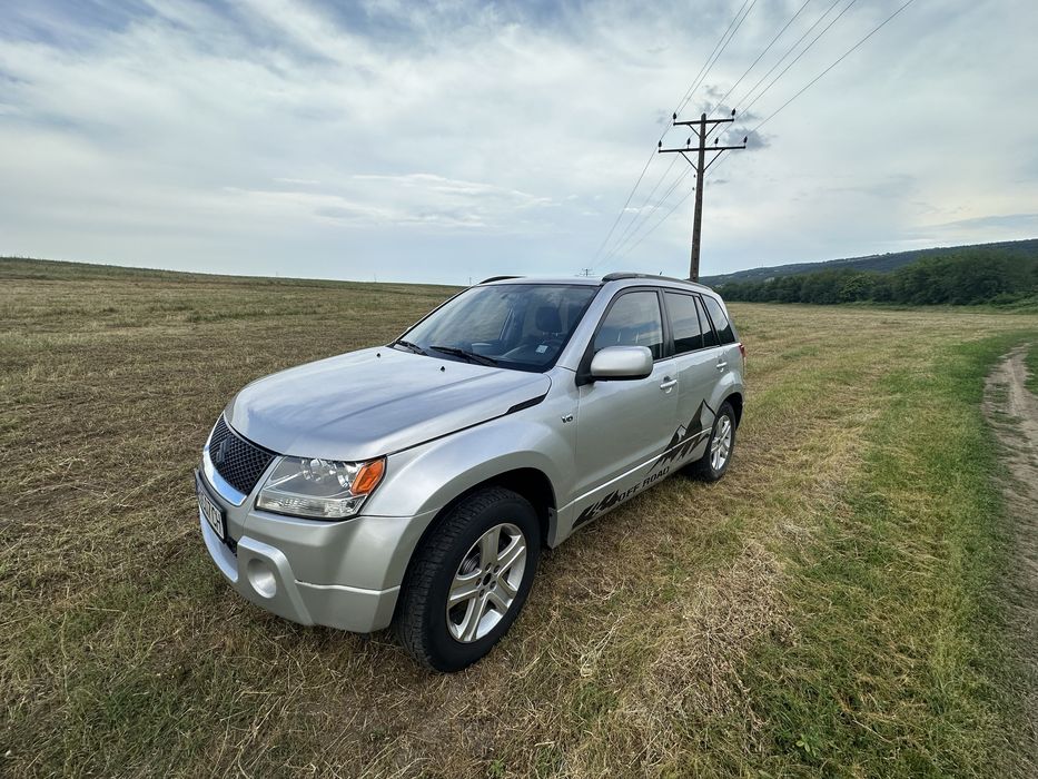 Suzuki Grand Vitara 2.7 V6