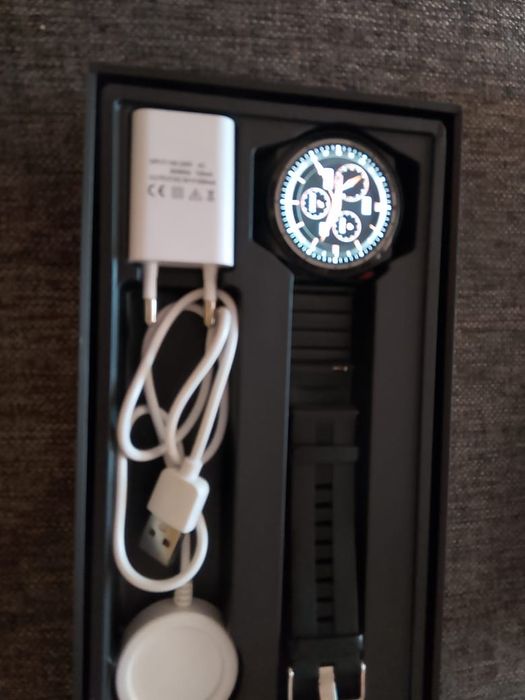 Продам часы смарт