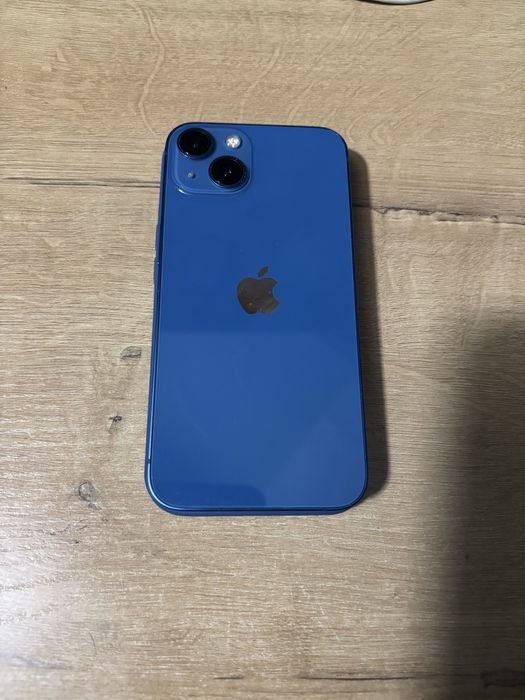 Продам айфон  13 128гб