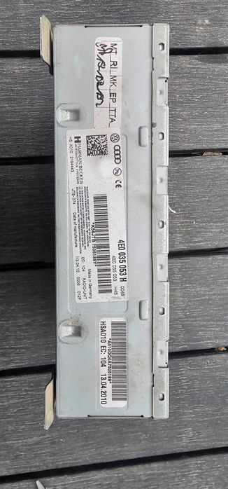 Радио тунер за ауди а8 4E0 035 053 H