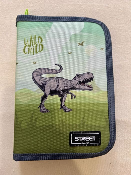 Ергономична раница Street Dinosaur + Несесер