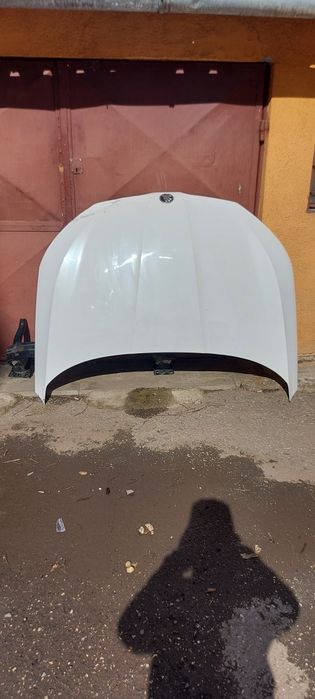 Far stanga dreapta skoda scala impecabile fără defect capota