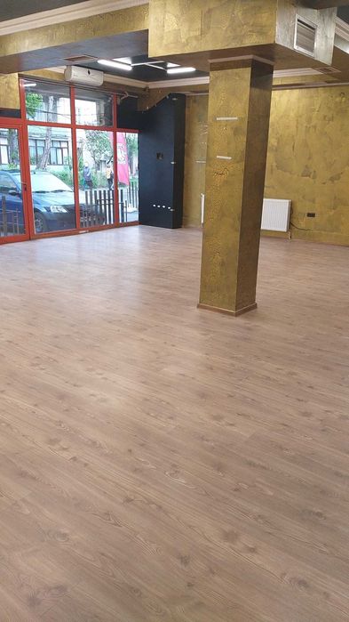 spatiu comercial de inchiriat amplasat pe strada intens circulata in Deva zona centrala