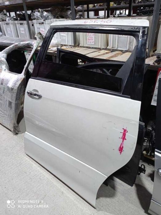 Дверь Toyota Estima R50 2007