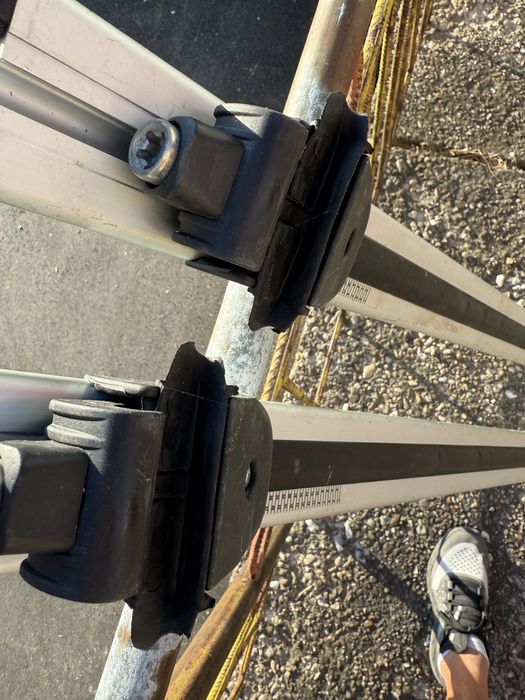 Продавам греди за багажник