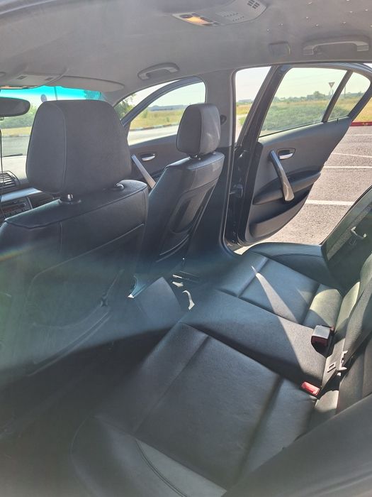 Vând BMW seria 1