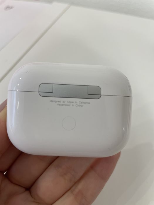 Наушники AirPodsPro