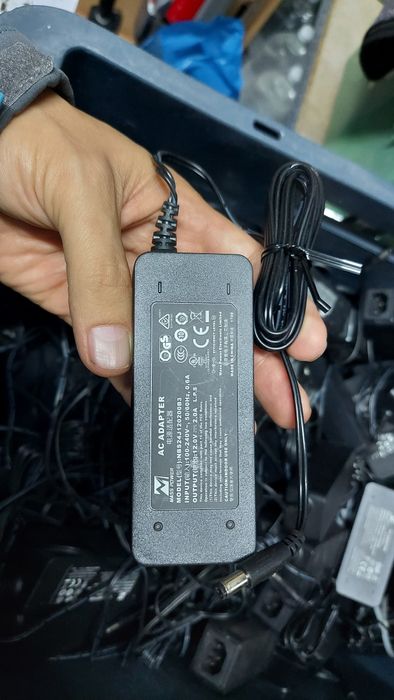 Set 50 alimentatoare 12V 2A, pt camere, routere, dvd, etc