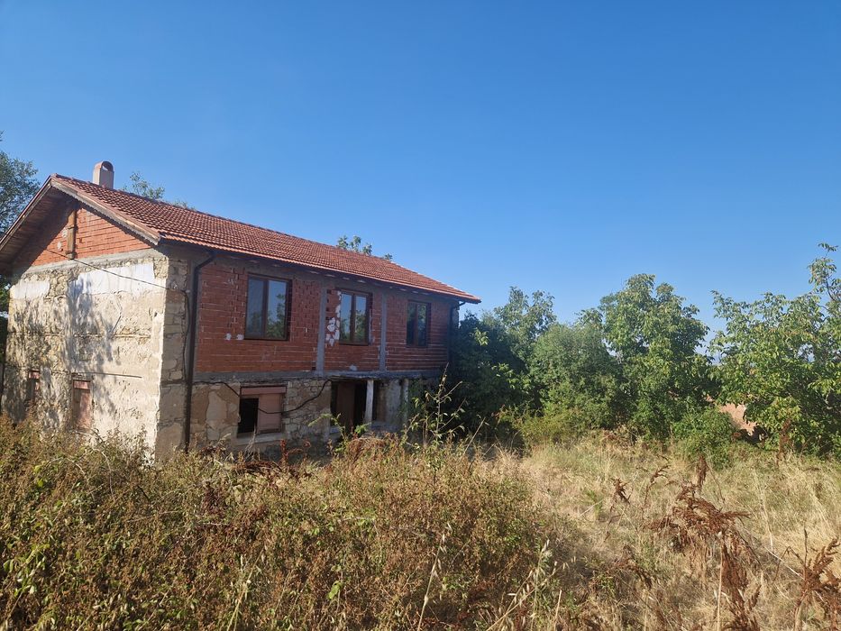 Продава се Къща в с. Мезек, Област Хасково - 224 кв.м за 358 €/кв.м - Снимка #2