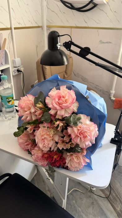 роза букет 7 шт свежие