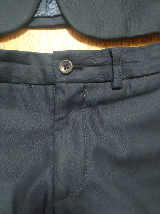 Продам школьный костюм для мальчика.