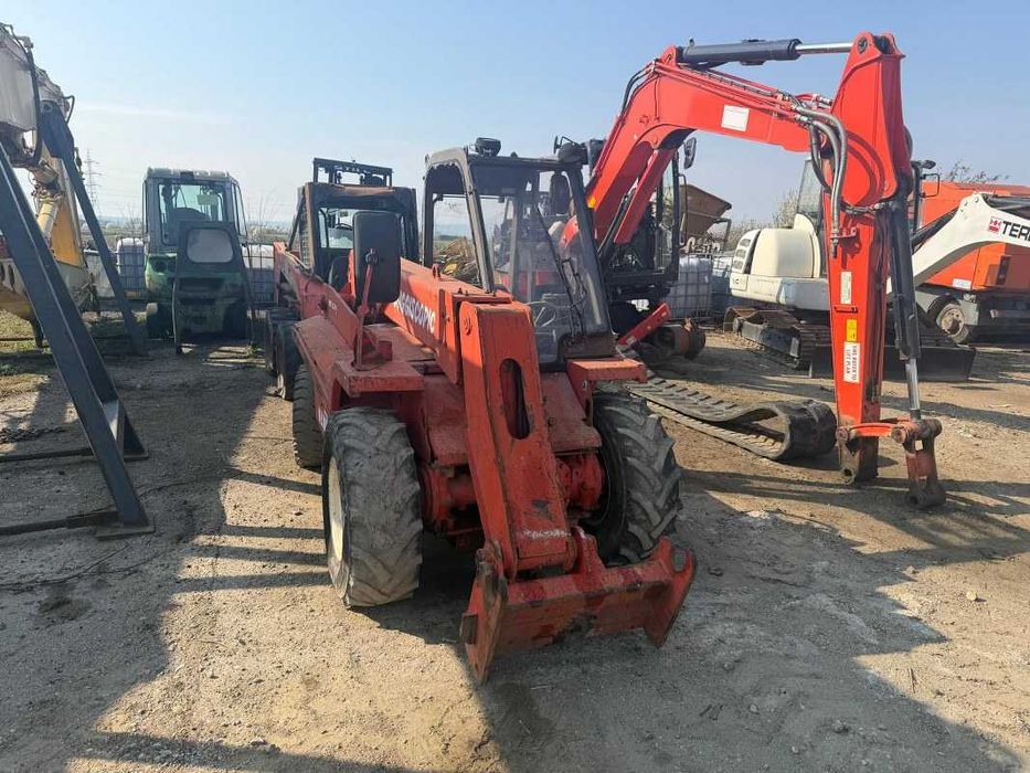 Pompa hidraulica incarcator Manitou BT 420 Buggiscopic piese